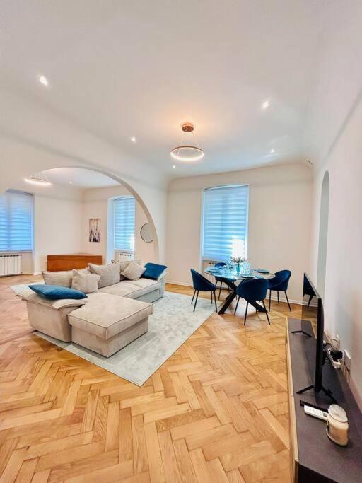 Ivi - Boutique Home Terst Exteriér fotografie